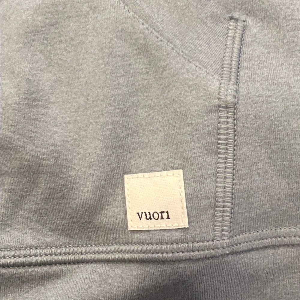 Men’s Vuori Performance Quarter Zip Hoodie. - Picture 2 of 5